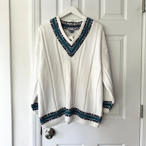 NAS North America Sweaters Deadstock White Green Lined V Neck Sweater Jumper OS - Picture 1 of 10